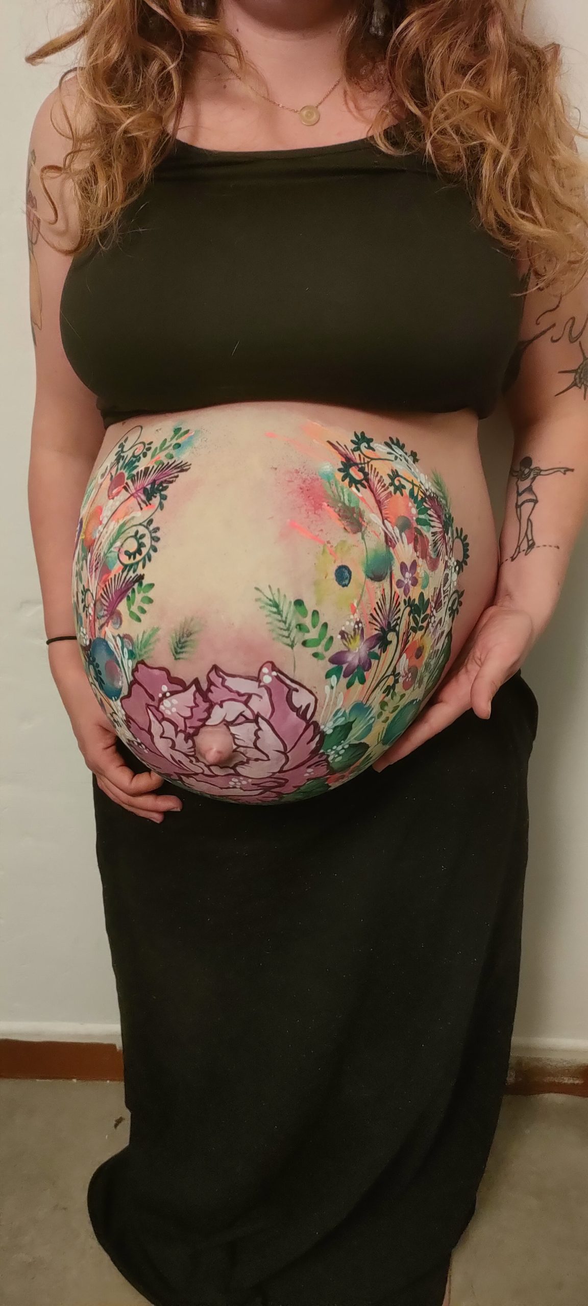 Belly painting magikfaces 4